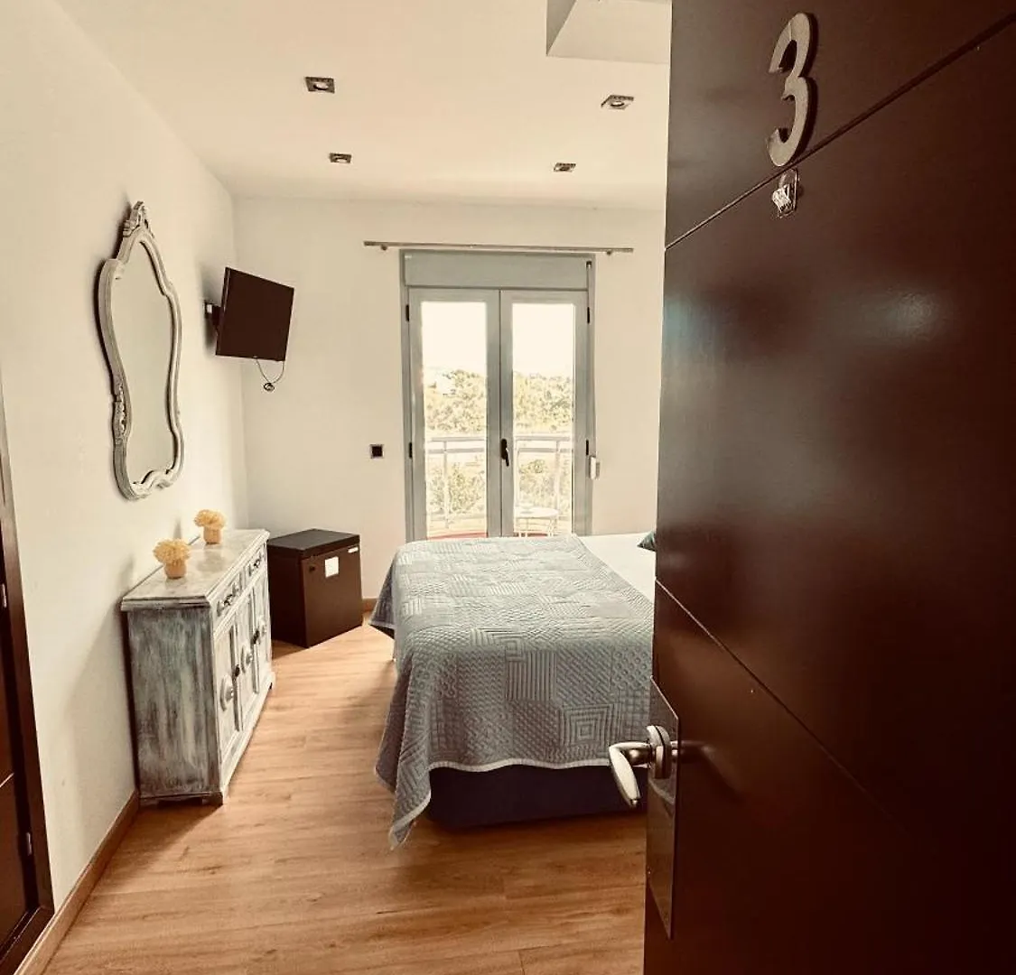 Homestay Red House Bed & Breakfast Llucmajor  Spain